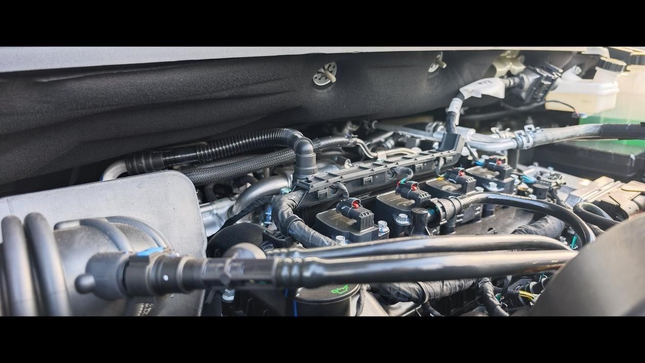 能躺平 空间大到想怎么用就这么用冰球突破豪华版锐胜M8第三排都(图23) 能躺平 空间大到想怎么用就这么用冰球突破豪华版锐胜M8第三排都(图23)